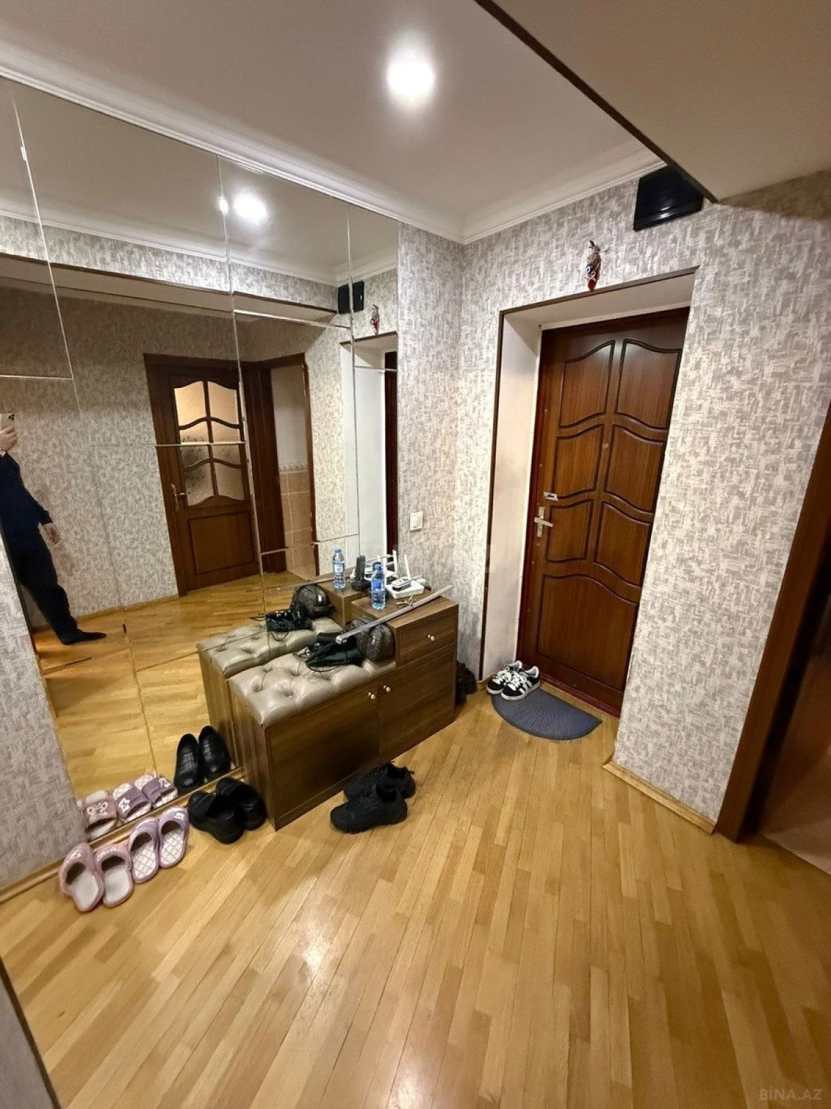 Satılır 4 otaqlı mənzil 79 m²