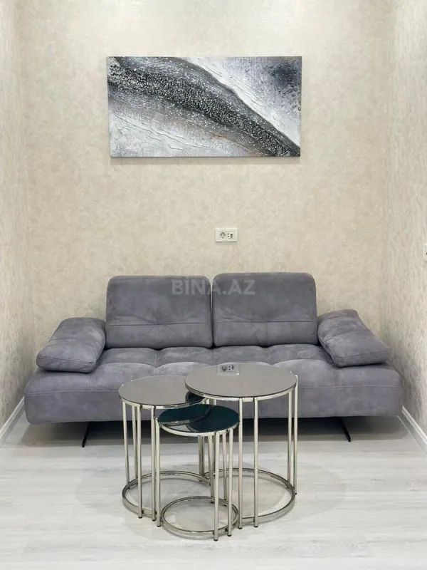 Kirayə verilir 2 otaqlı mənzil 65 m²
