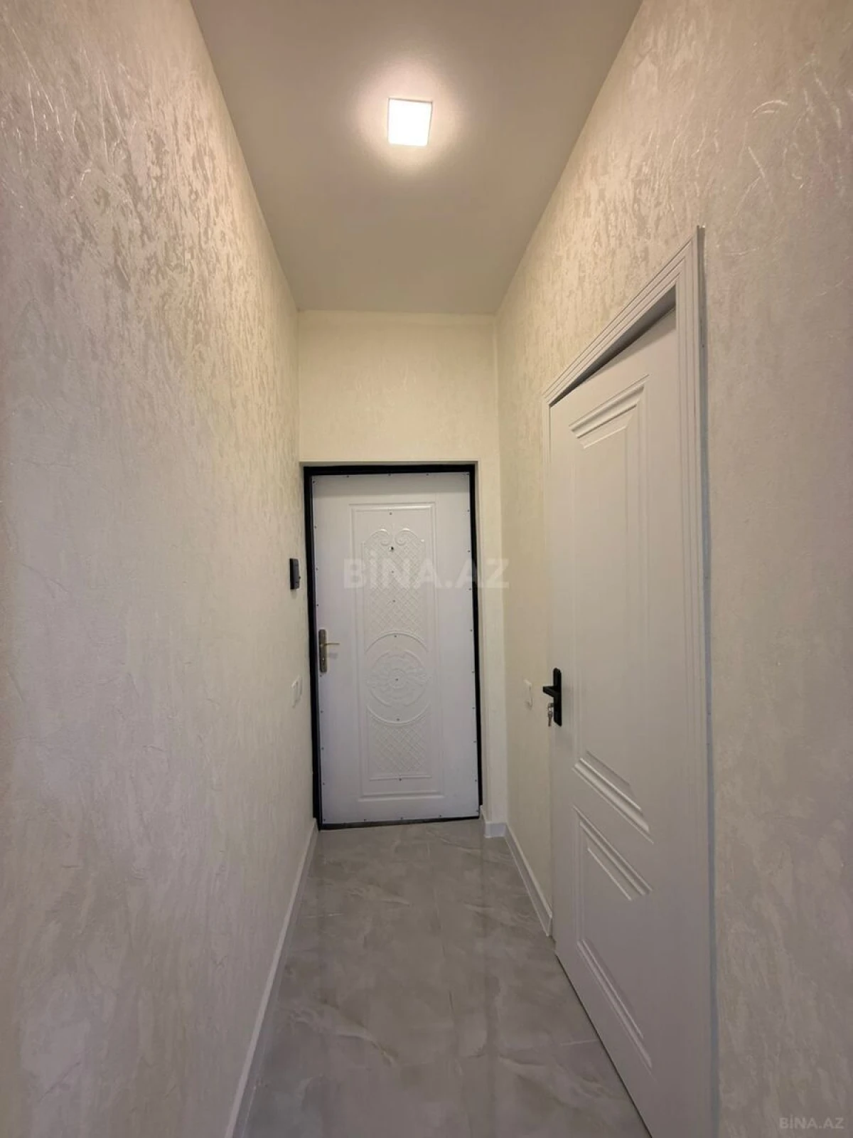 Satılır 2 otaqlı mənzil 31 m²