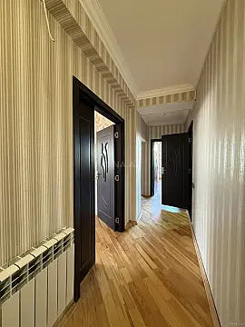 Satılır 3 otaqlı mənzil 116 m²