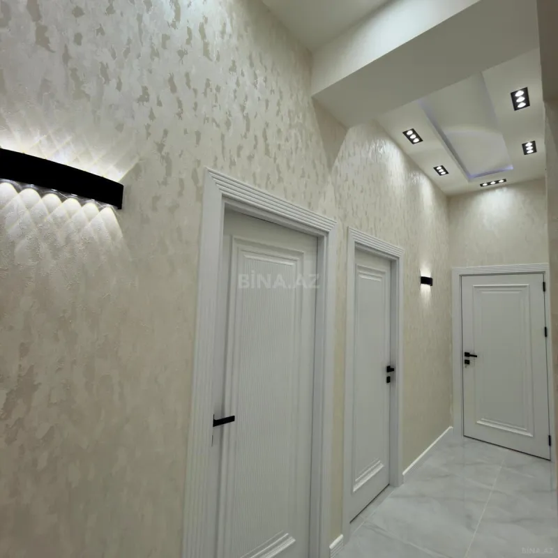 Satılır 3 otaqlı mənzil 99 m²