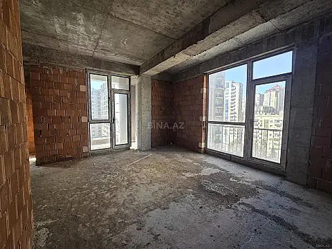 Satılır 2 otaqlı mənzil 86 m²