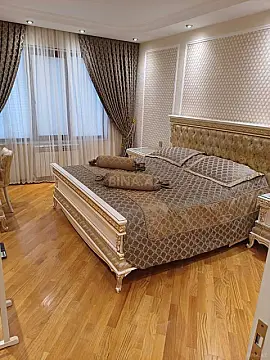 Satılır 3 otaqlı mənzil 150 m² — Bakı 3 otaq 150.00 m²