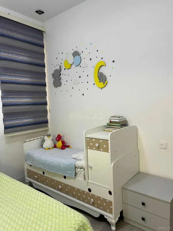 Kirayə verilir 2 otaqlı mənzil 80 m²