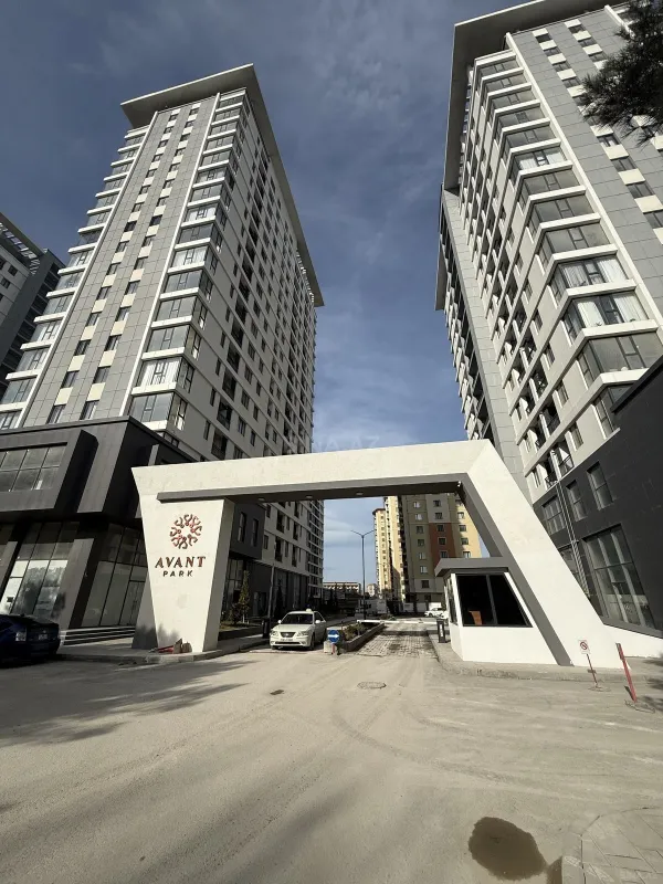 Kirayə verilir 2 otaqlı mənzil 50 m²