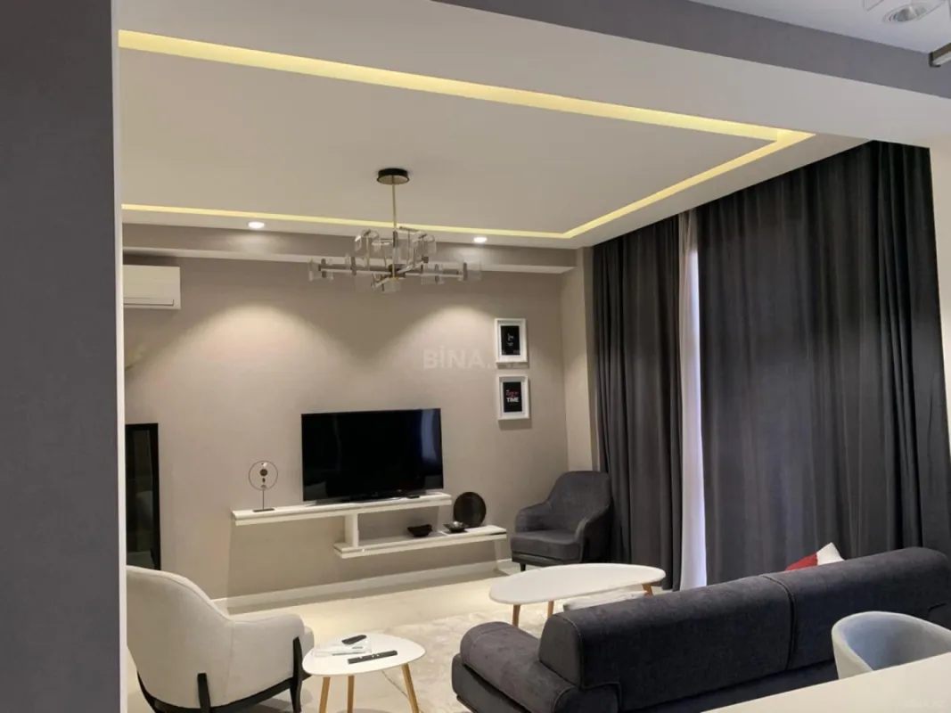 Kirayə verilir 3 otaqlı mənzil 135 m²