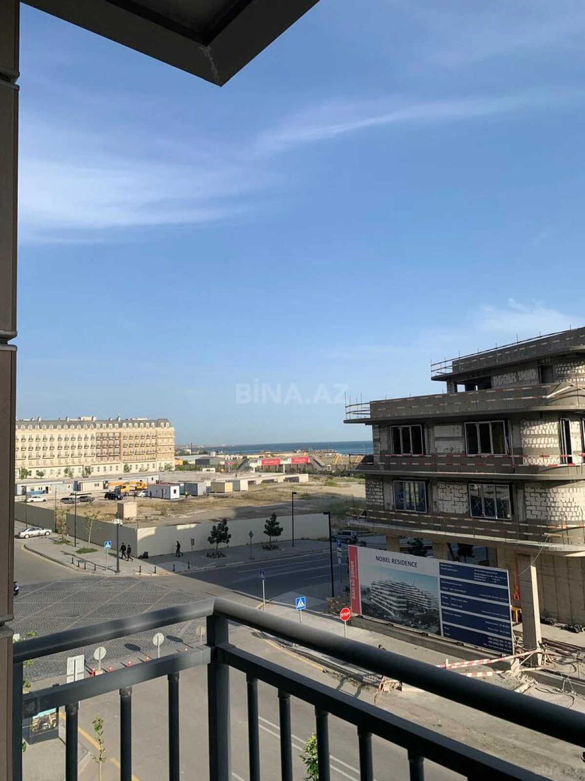 Kirayə verilir 3 otaqlı mənzil 135 m²