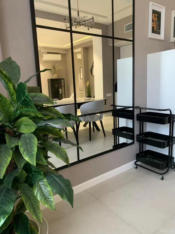 Kirayə verilir 3 otaqlı mənzil 135 m²