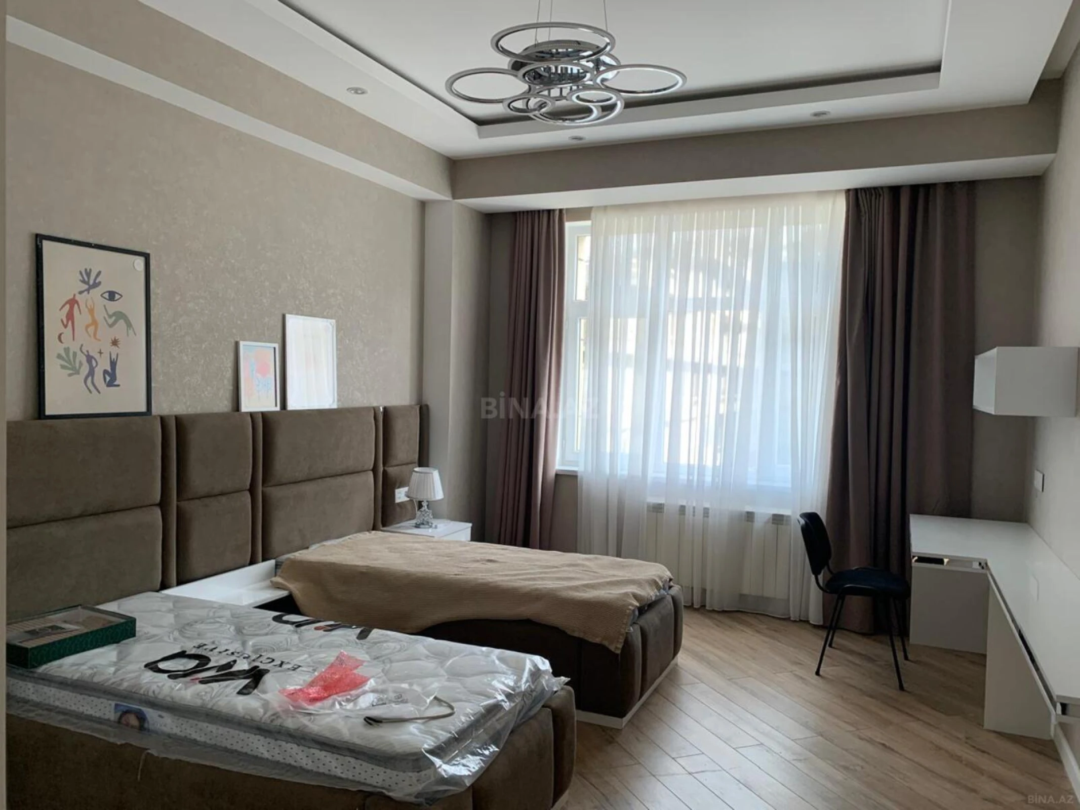 Kirayə verilir 3 otaqlı mənzil 135 m²