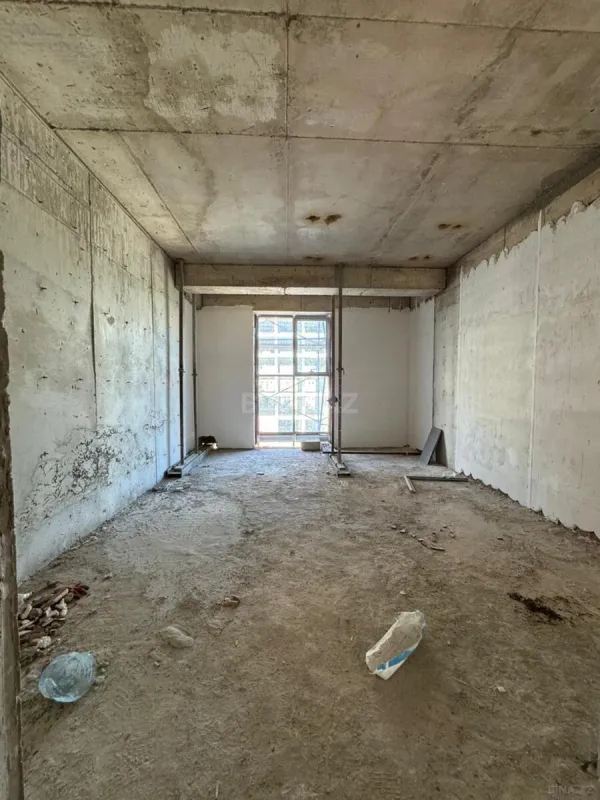 Satılır 3 otaqlı mənzil 127 m²