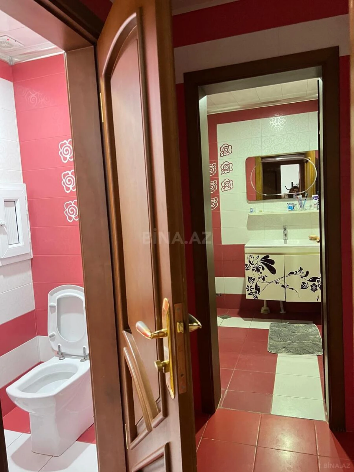Kirayə verilir 2 otaqlı mənzil 85 m²
