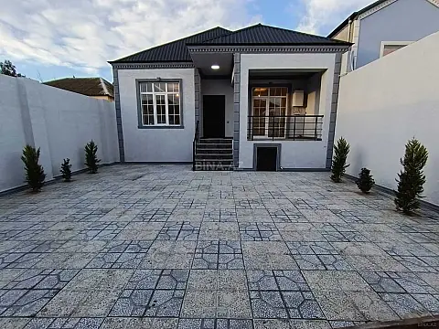 Satılır 4 otaqlı həyət evi 120 m²