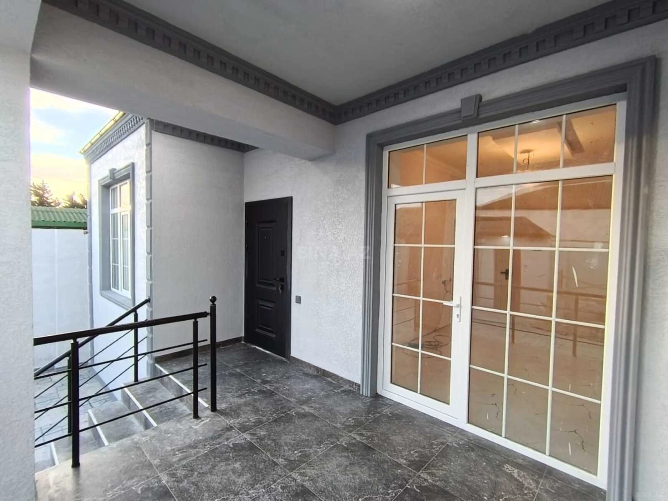 Satılır 4 otaqlı həyət evi 120 m²