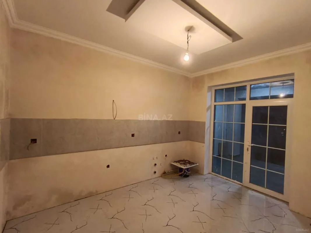 Satılır 4 otaqlı həyət evi 120 m²