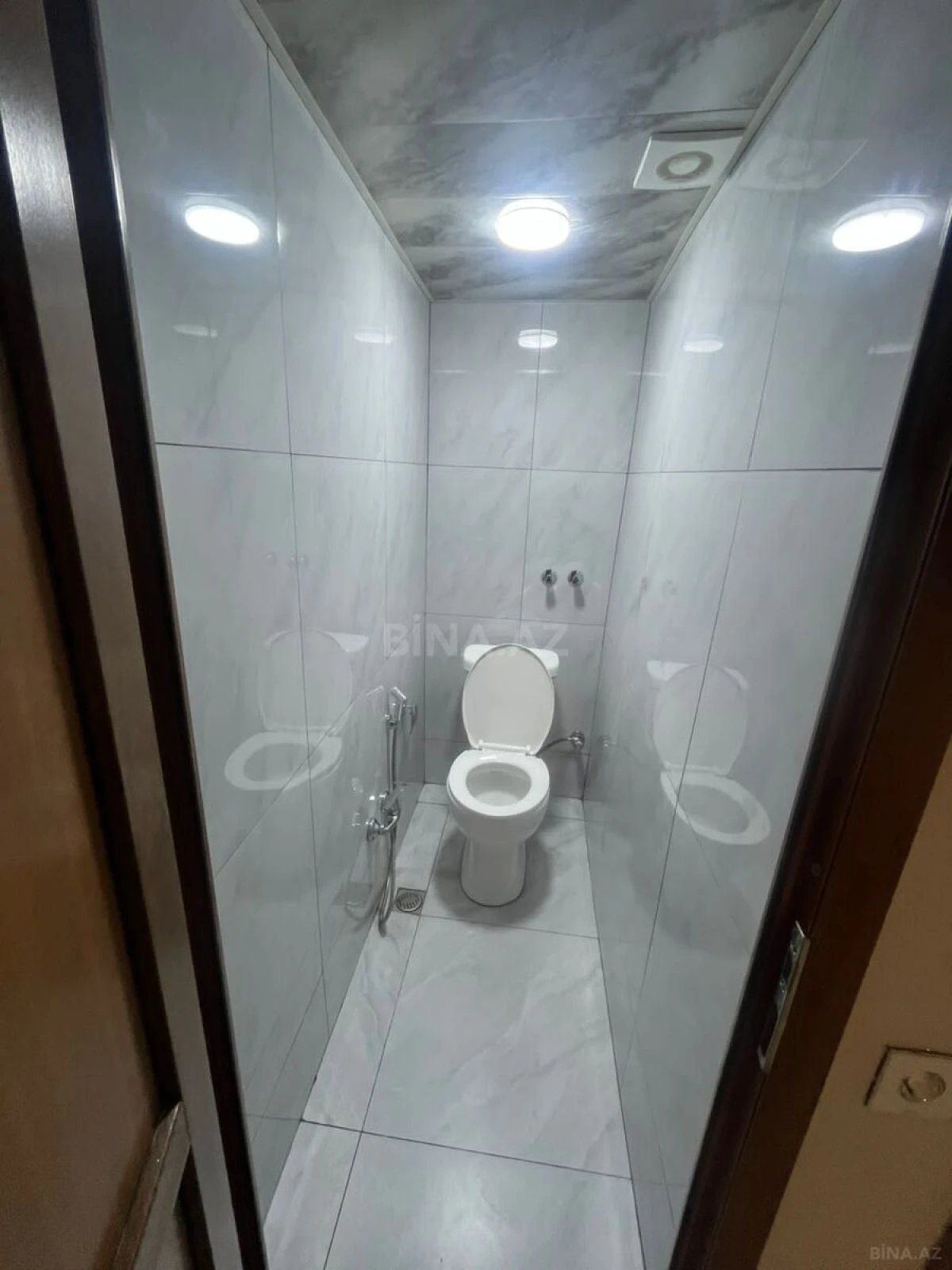 Kirayə verilir 3 otaqlı mənzil 79 m²