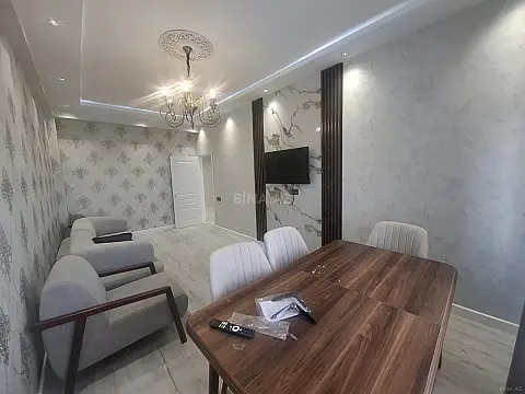 Kirayə verilir 3 otaqlı mənzil 96 m²