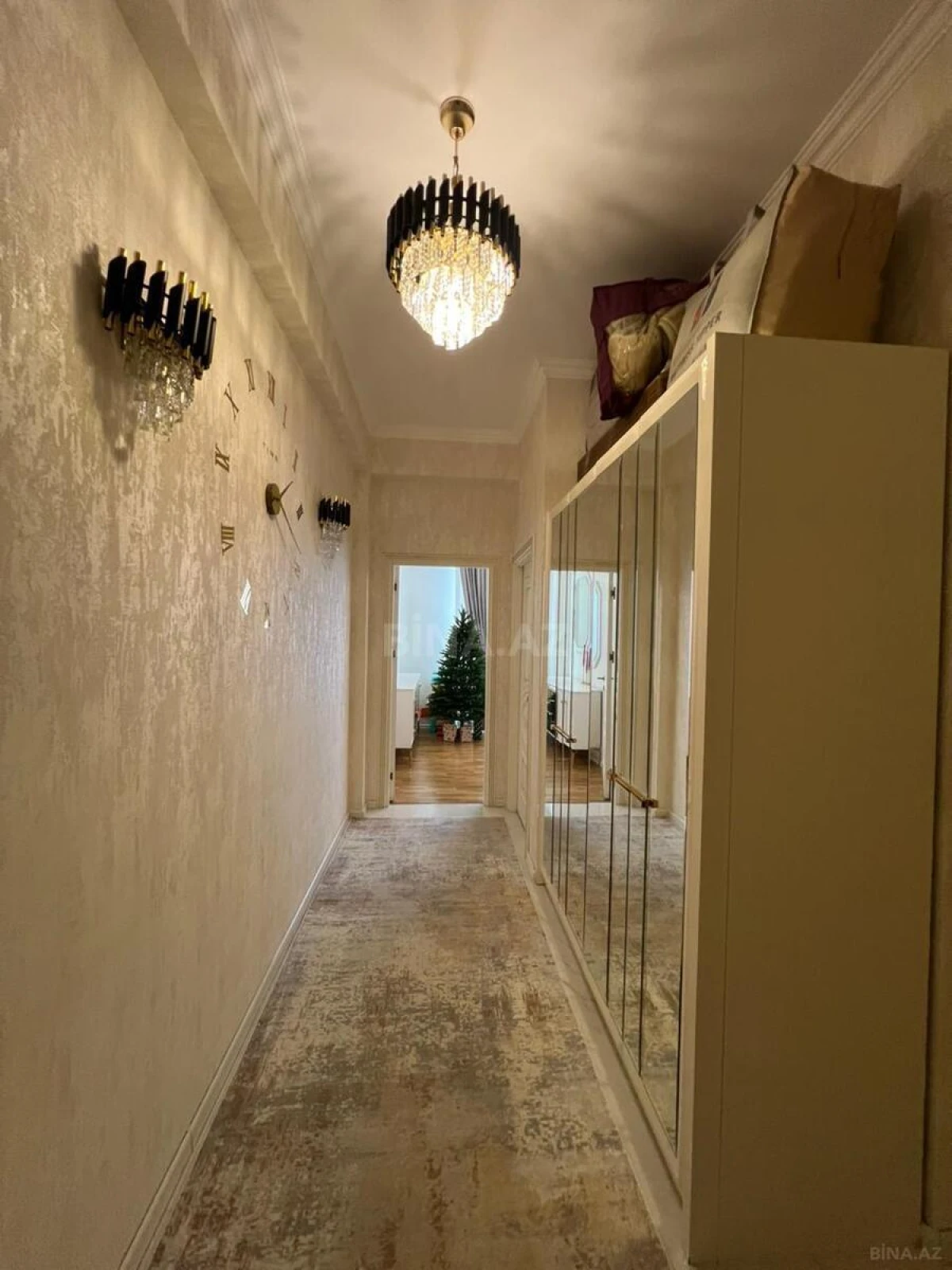 Satılır 2 otaqlı mənzil 65 m²