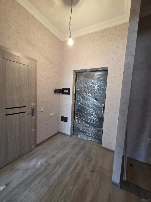 Satılır 1 otaqlı mənzil 60 m²