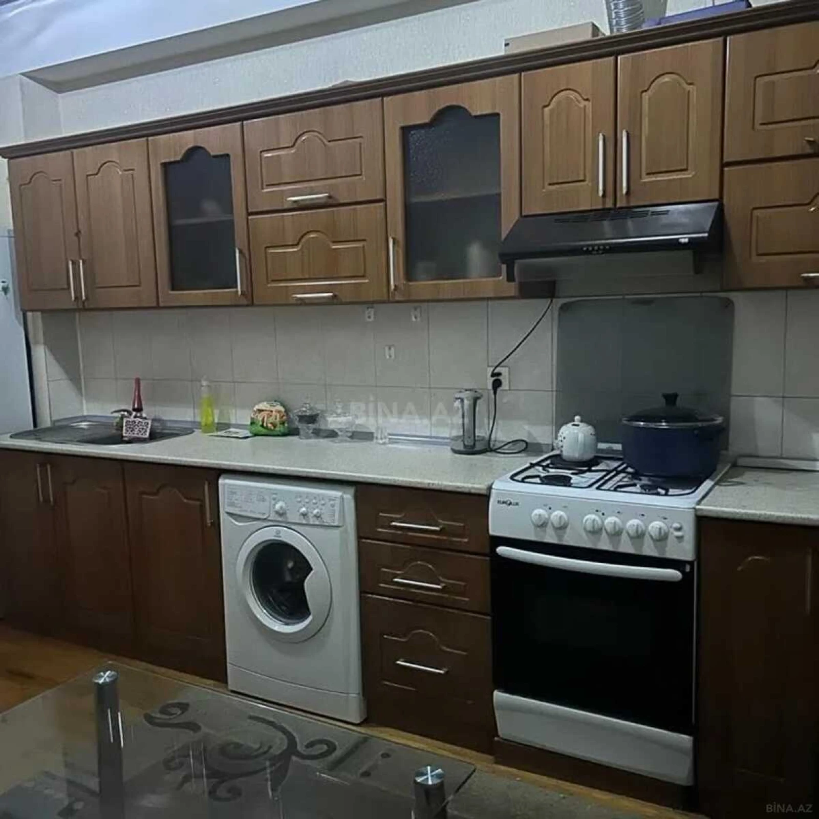 Satılır 2 otaqlı mənzil 84 m²