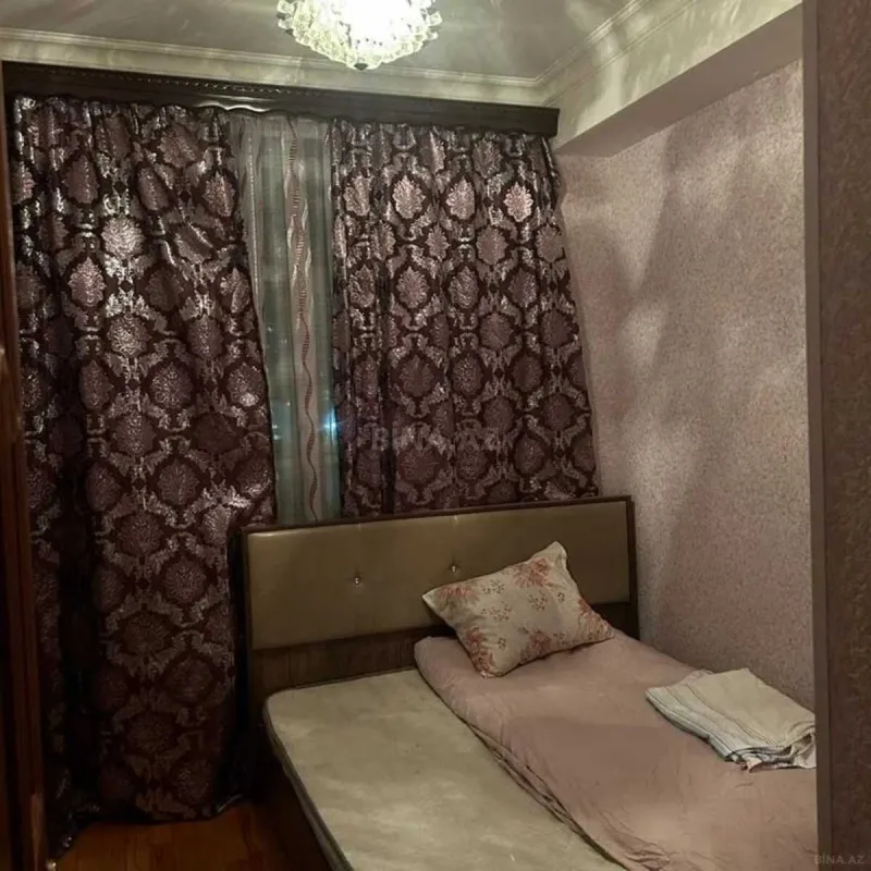Satılır 2 otaqlı mənzil 84 m²