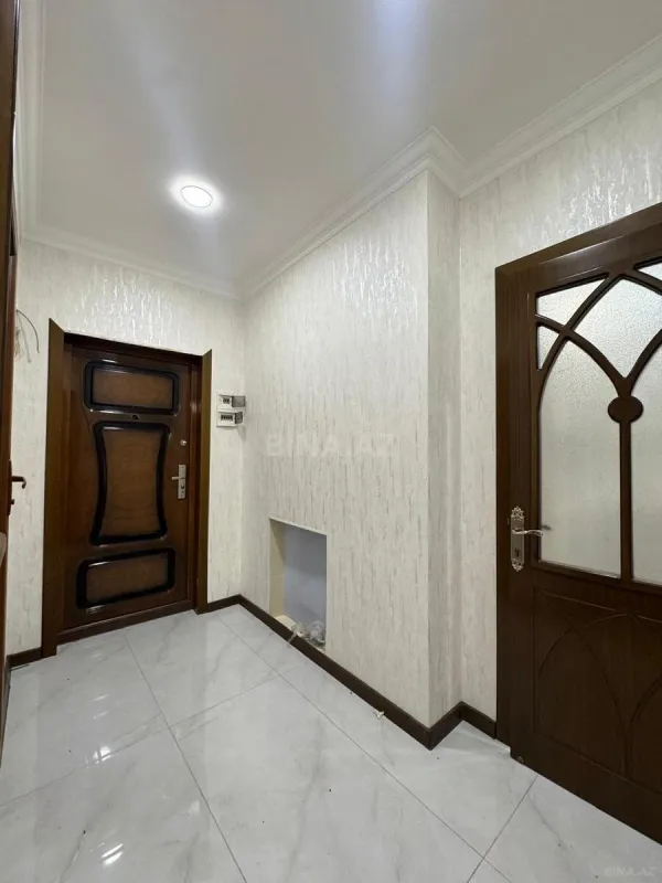 Satılır 2 otaqlı mənzil 63 m²