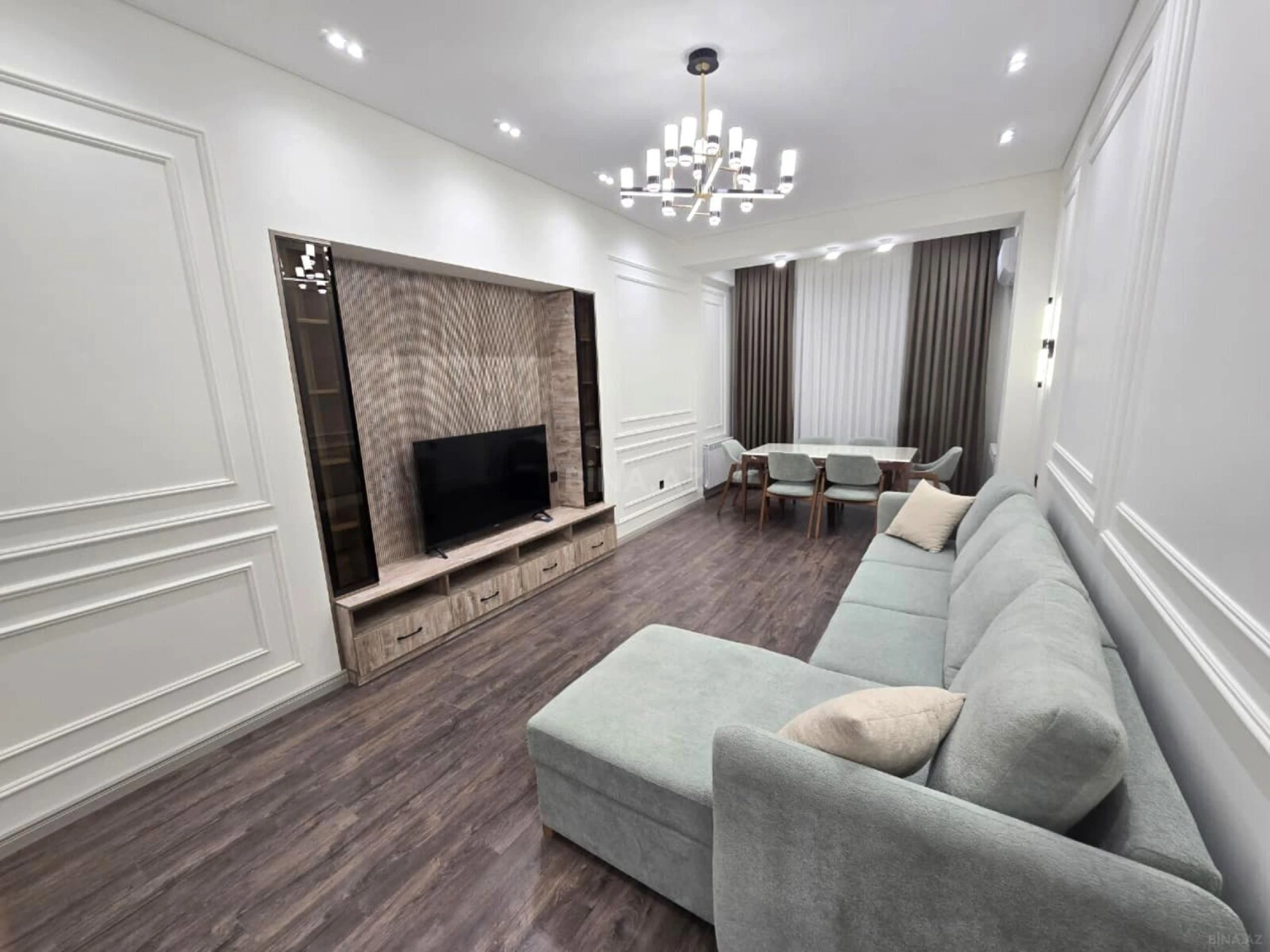 Kirayə verilir 3 otaqlı mənzil 114 m²