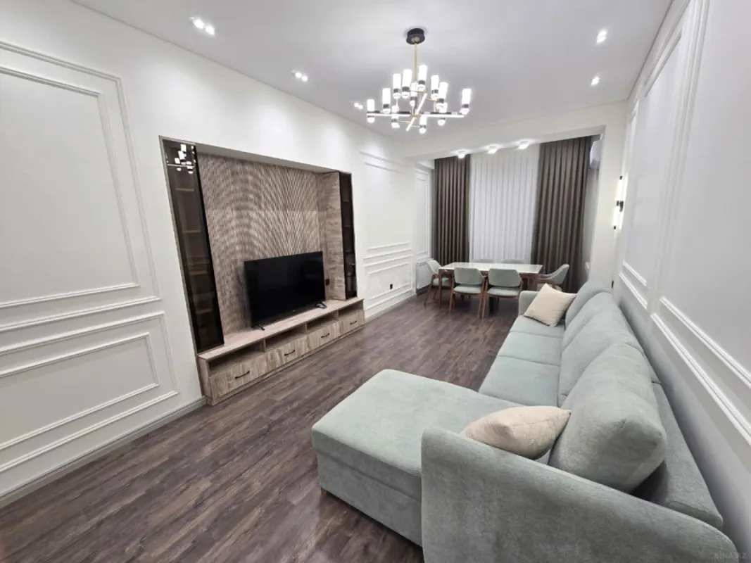 Kirayə verilir 3 otaqlı mənzil 114 m²