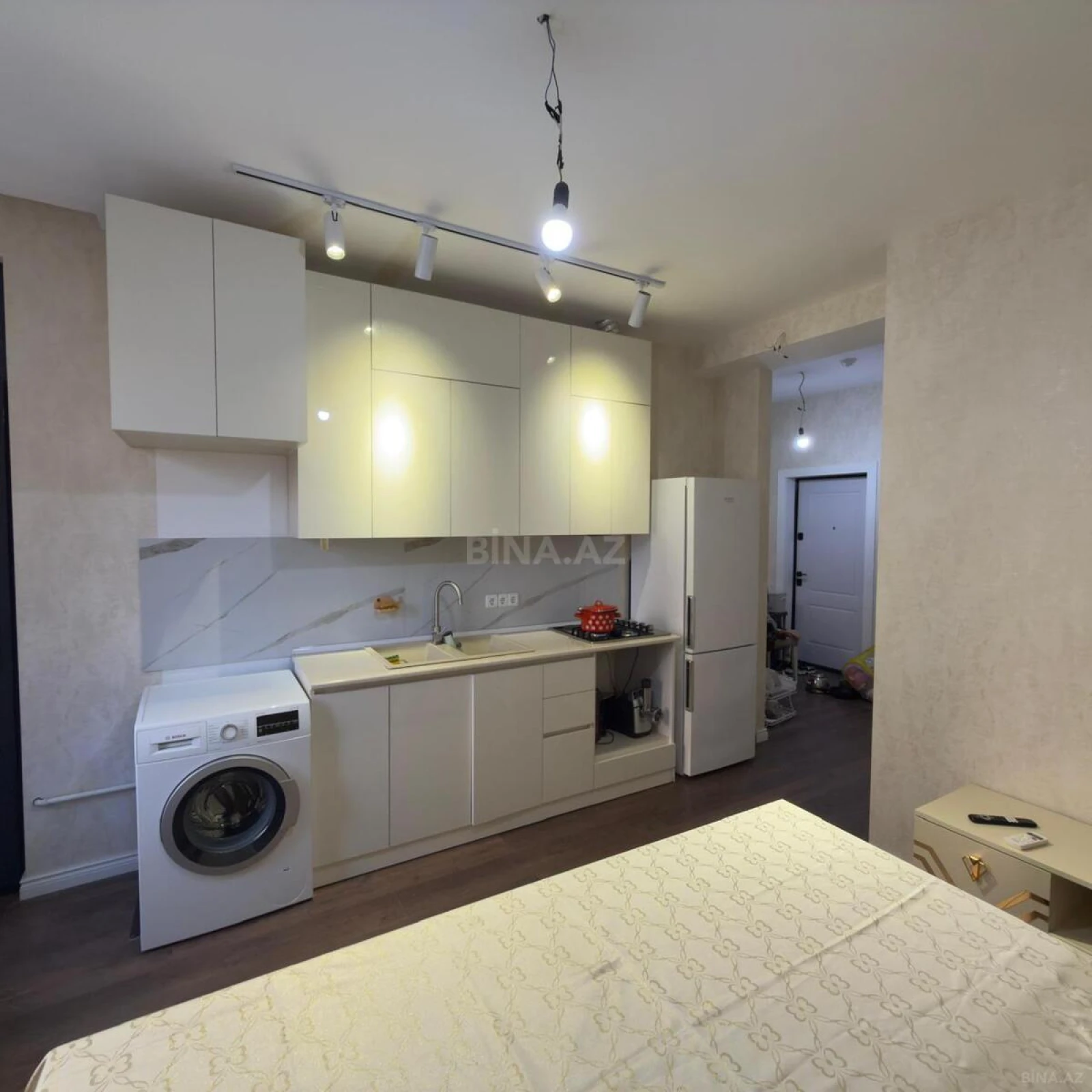 Satılır 2 otaqlı mənzil 50 m²