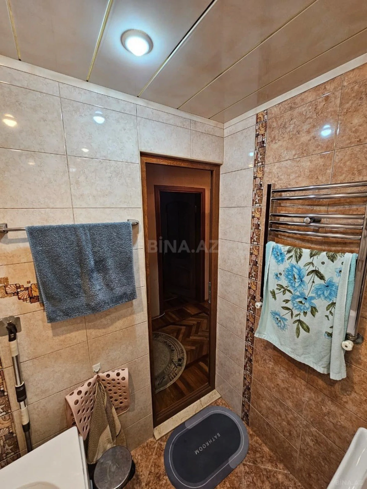 Satılır 4 otaqlı mənzil 100 m²