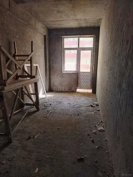 Satılır 1 otaqlı mənzil 60 m²