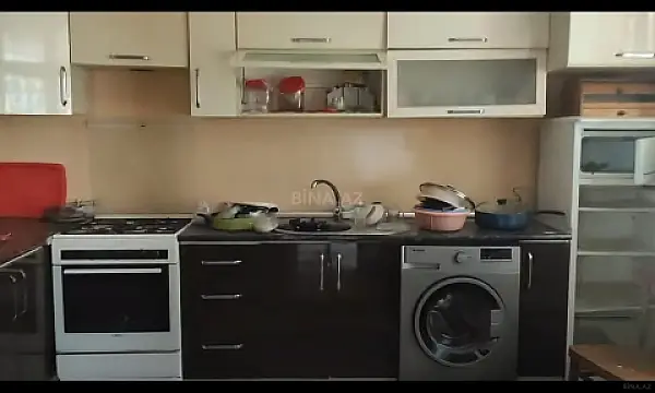 Satılır 5 otaqlı həyət evi 114 m²