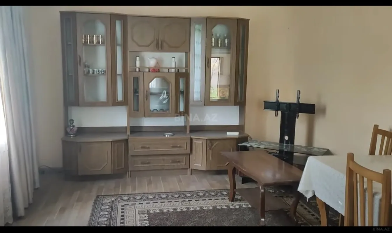Satılır 5 otaqlı həyət evi 114 m²