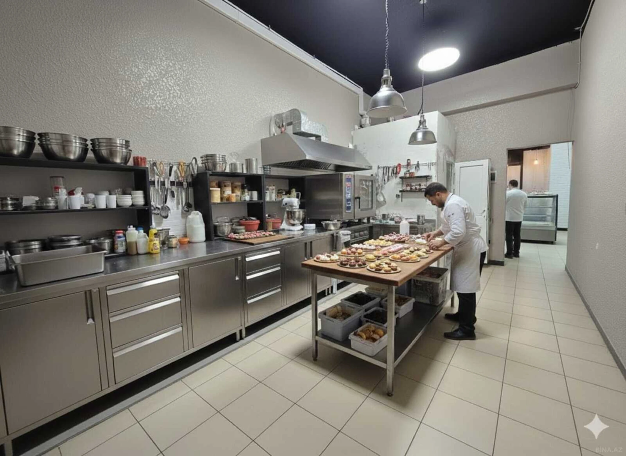 Kirayə verilir obyekt 105 m²