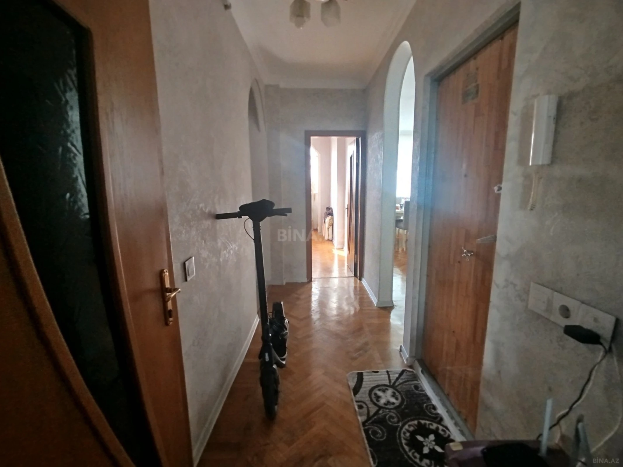 Satılır 2 otaqlı mənzil 55 m²