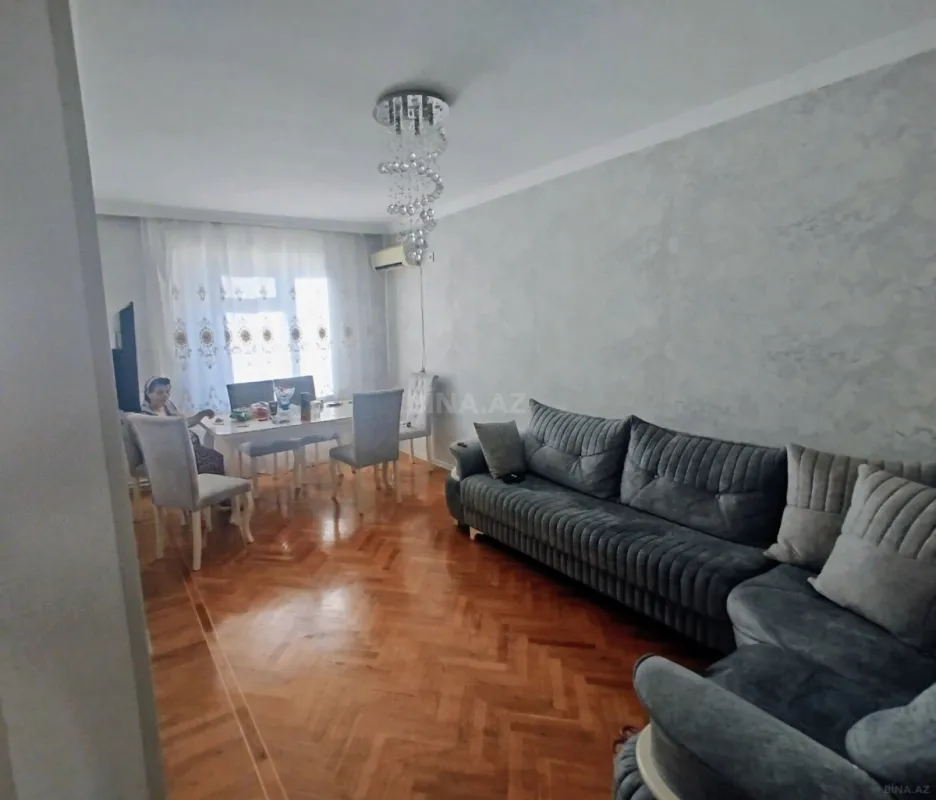 Satılır 2 otaqlı mənzil 55 m²