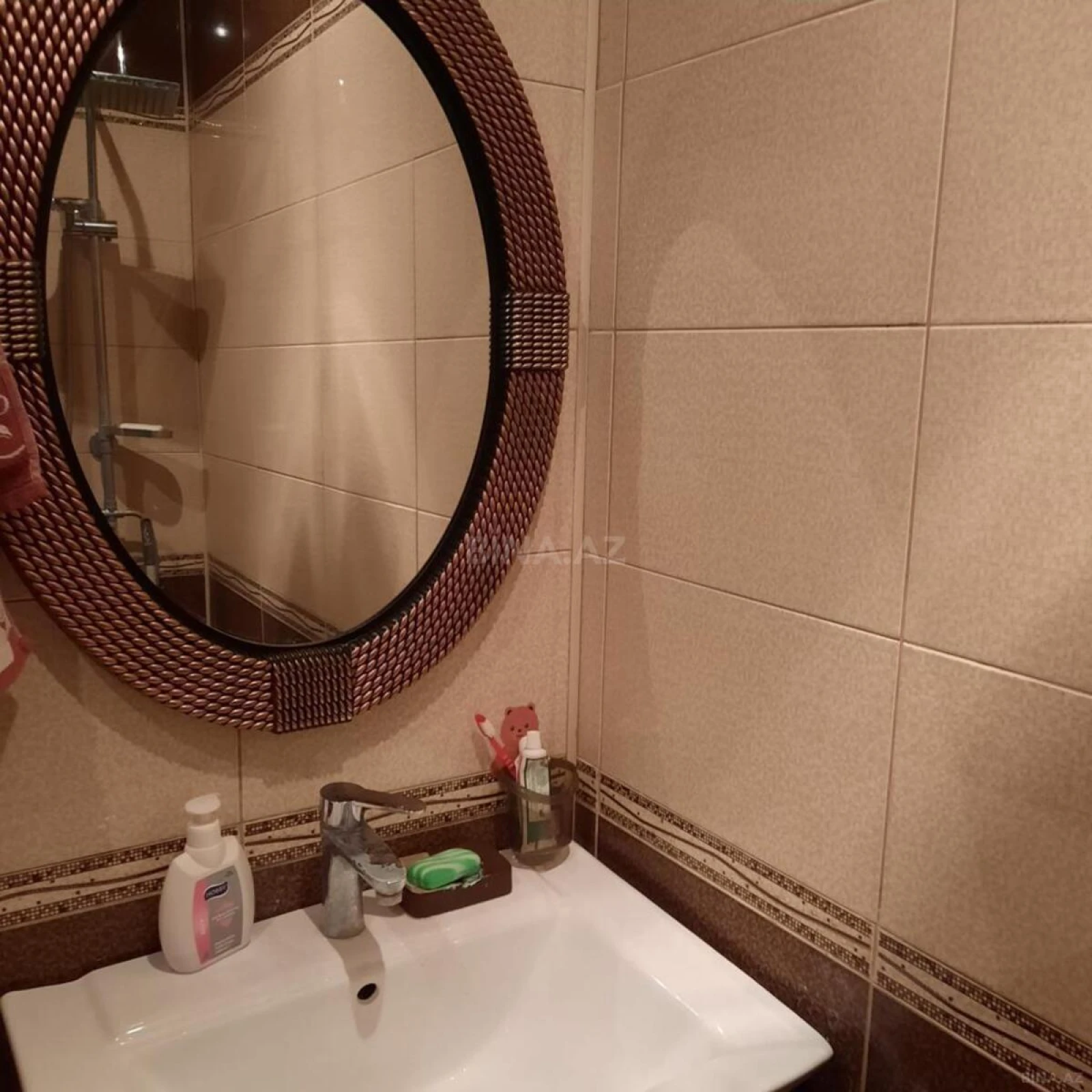 Kirayə verilir 2 otaqlı mənzil 50 m²