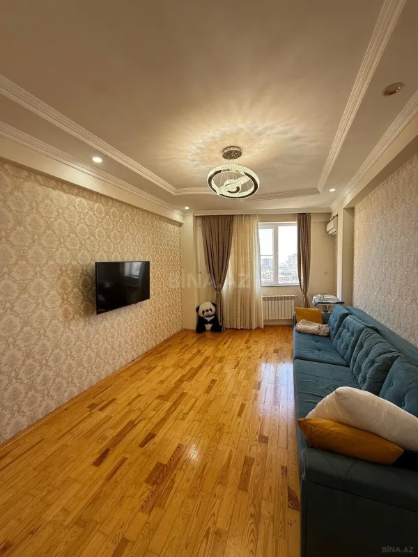 Satılır 2 otaqlı mənzil 75 m²