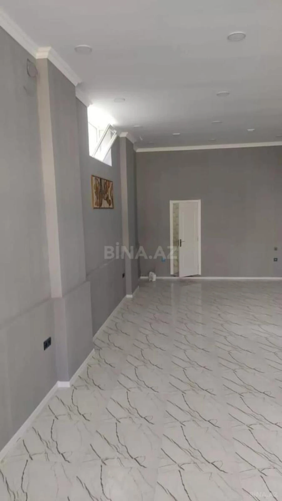 Satılır obyekt 71 m²
