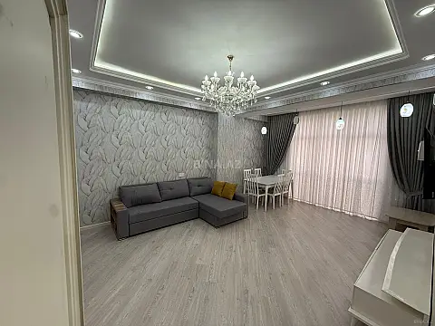 Kirayə verilir 3 otaqlı mənzil 120 m²