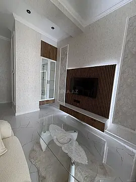 Satılır 2 otaqlı mənzil 57 m²