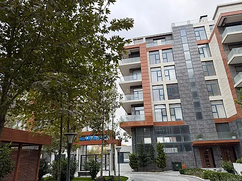 Satılır 2 otaqlı mənzil 85 m²