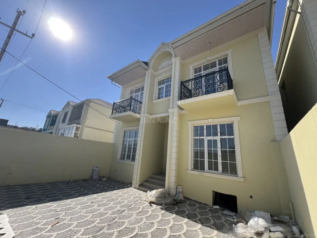 Satılır 6 otaqlı həyət evi 160 m²
