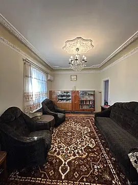 Kirayə verilir 2 otaqlı mənzil 55 m²