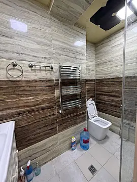 Satılır 2 otaqlı mənzil 75 m²