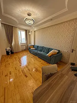 Satılır 2 otaqlı mənzil 75 m² — Bakı, İnşaatçılar 2 otaq 75.00 m²