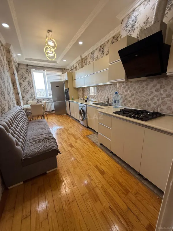 Satılır 2 otaqlı mənzil 75 m²