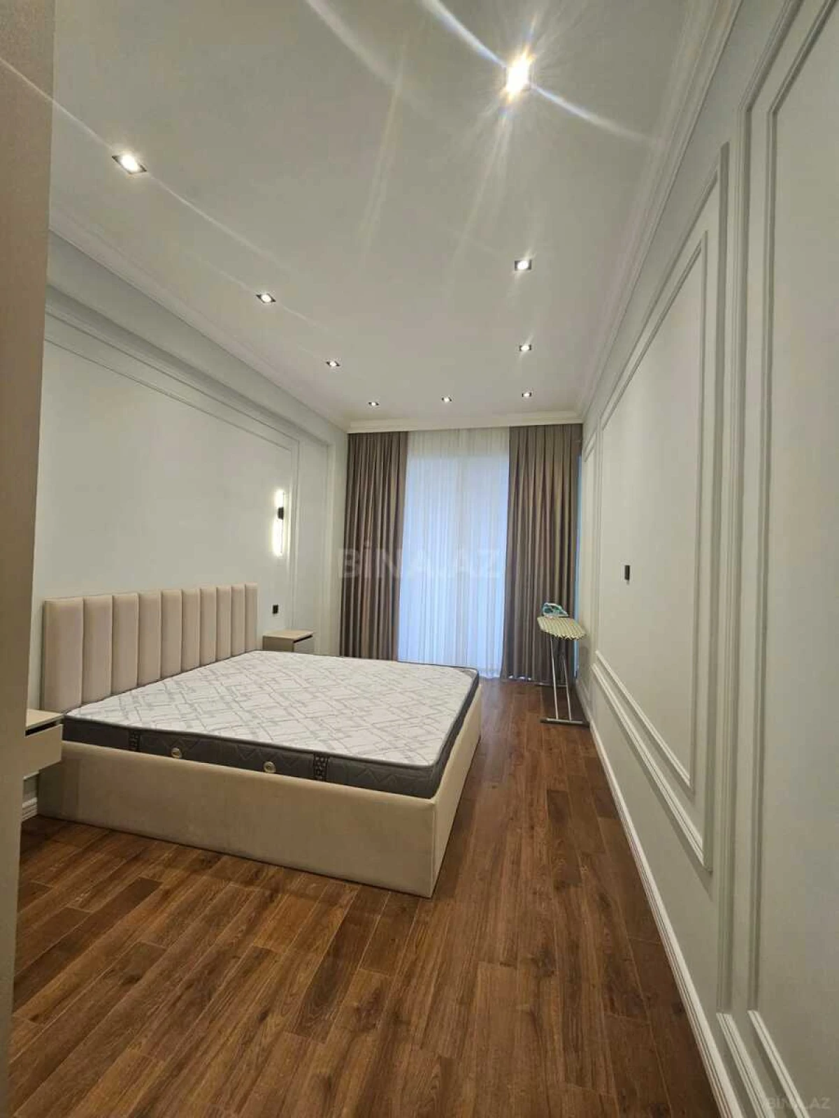 Kirayə verilir 2 otaqlı mənzil 65 m²