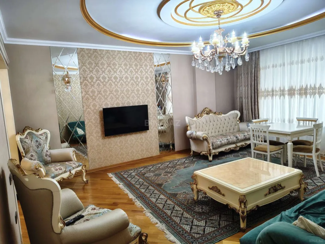 Satılır 3 otaqlı mənzil 105 m²