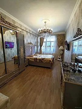 Satılır 2 otaqlı mənzil 65 m²