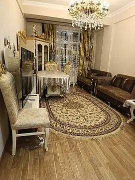 Satılır 2 otaqlı mənzil 65 m²